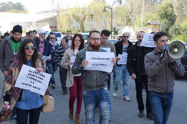 2016 03 22 ProtestasPersoalAutonomoDependenteFrigolouro01.jpg